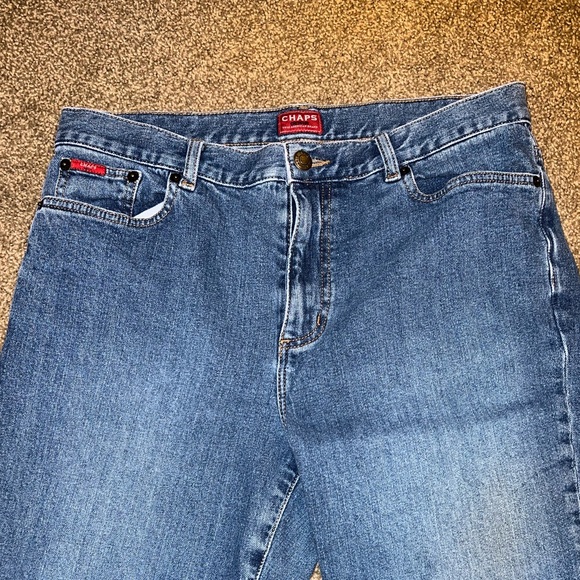Chaps Denim Blue Jeans - Picture 3 of 9